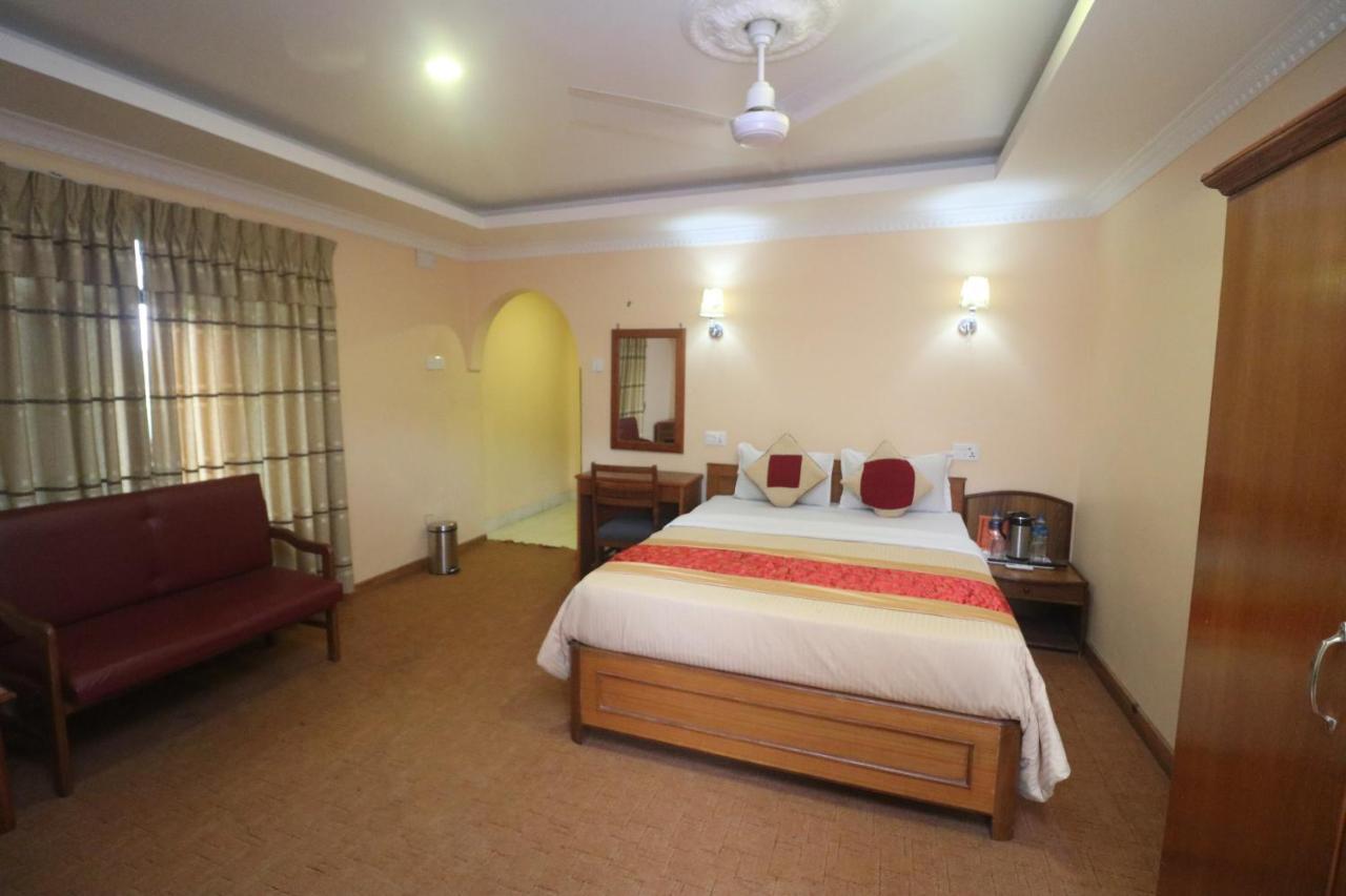 Hotel Wildlife Camp Sauraha Zewnętrze zdjęcie