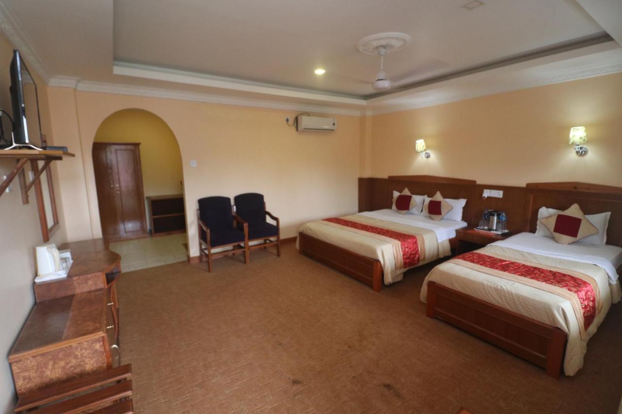 Hotel Wildlife Camp Sauraha Zewnętrze zdjęcie