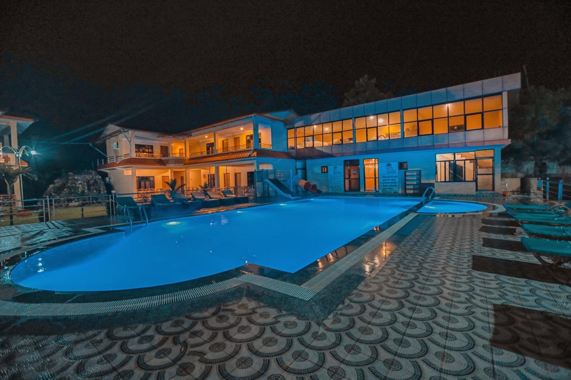 Hotel Wildlife Camp Sauraha Zewnętrze zdjęcie