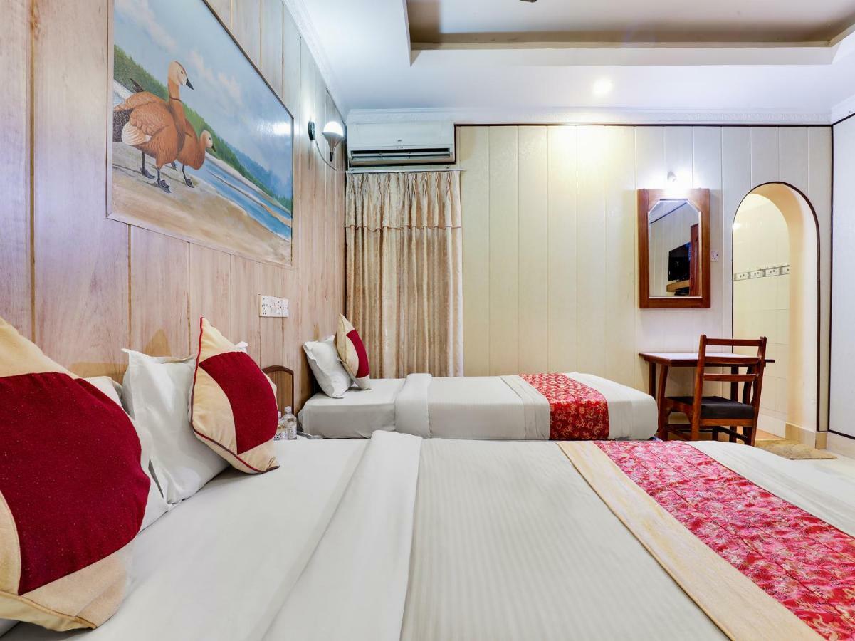 Hotel Wildlife Camp Sauraha Zewnętrze zdjęcie