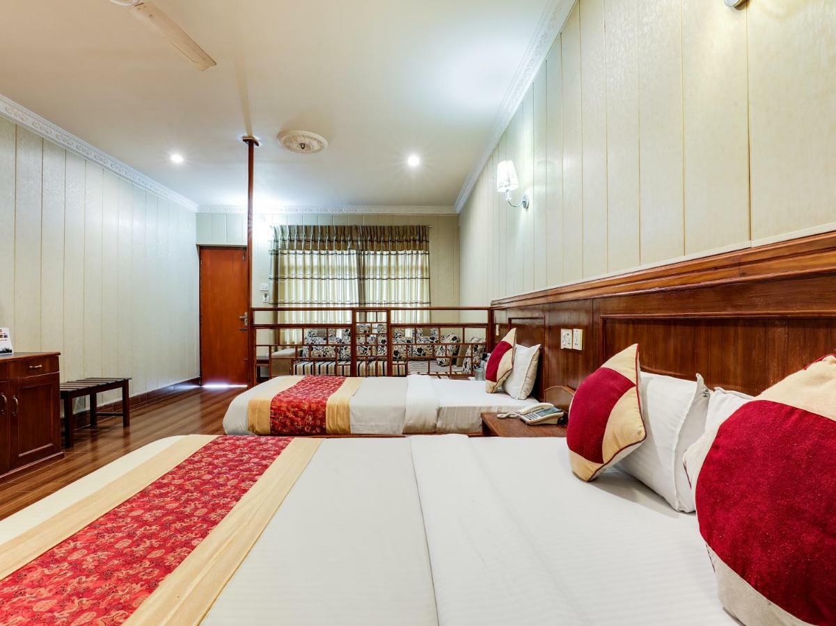 Hotel Wildlife Camp Sauraha Zewnętrze zdjęcie