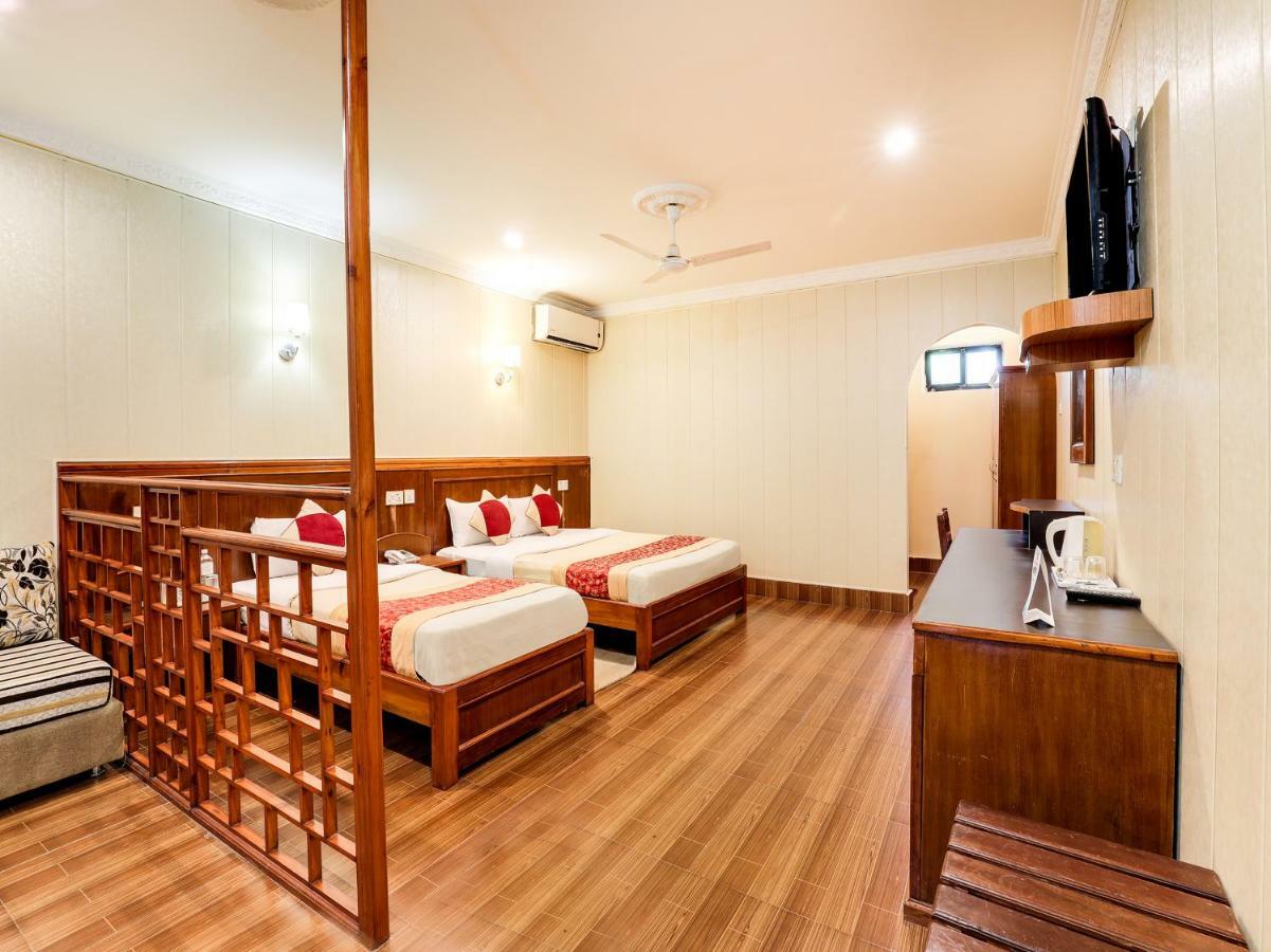 Hotel Wildlife Camp Sauraha Zewnętrze zdjęcie