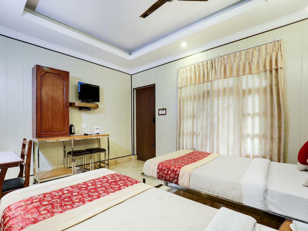 Hotel Wildlife Camp Sauraha Zewnętrze zdjęcie