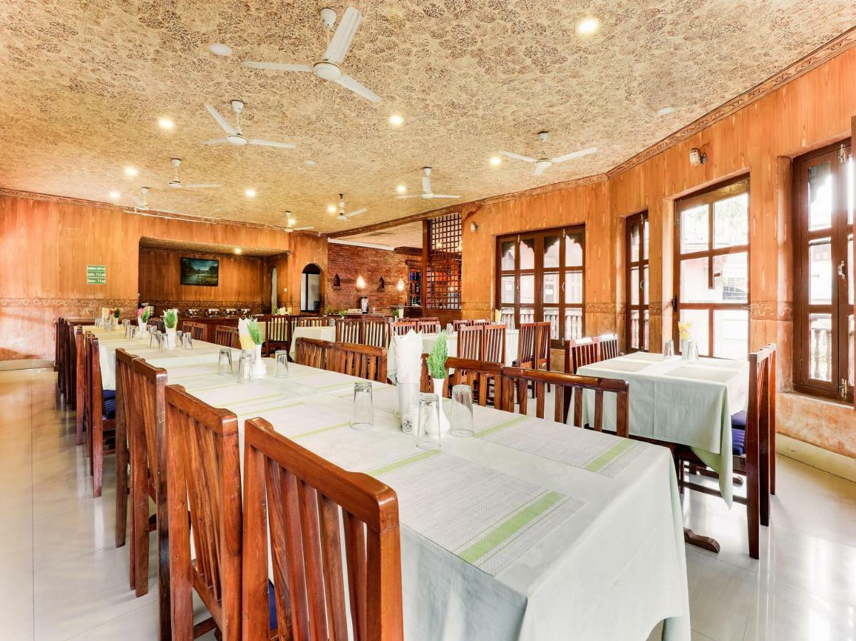 Hotel Wildlife Camp Sauraha Zewnętrze zdjęcie