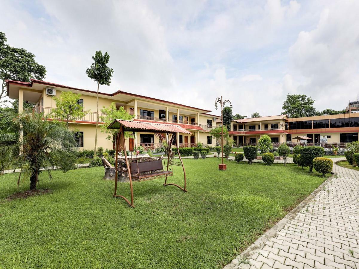 Hotel Wildlife Camp Sauraha Zewnętrze zdjęcie