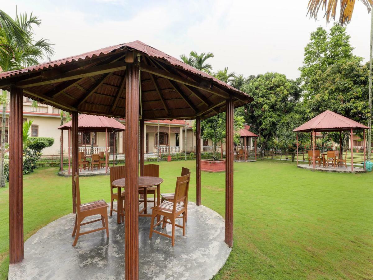 Hotel Wildlife Camp Sauraha Zewnętrze zdjęcie