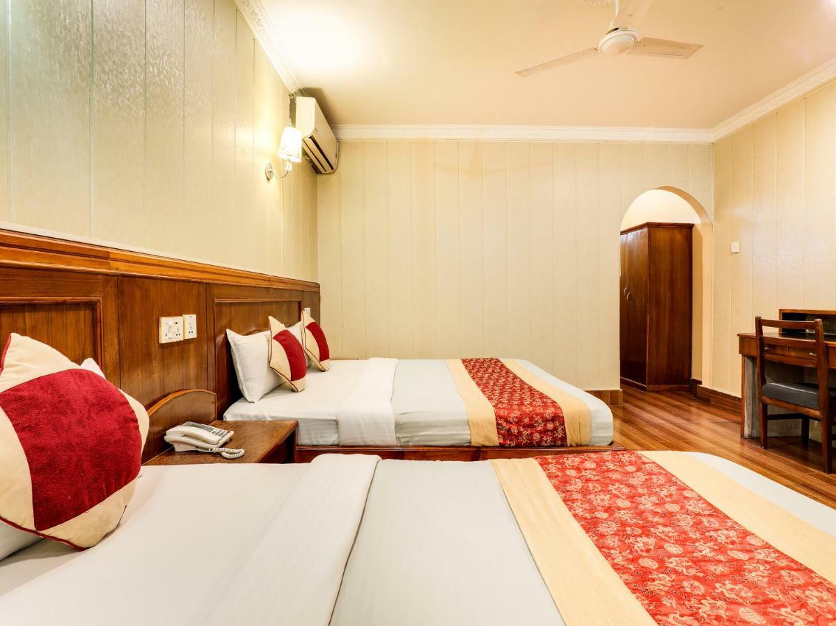 Hotel Wildlife Camp Sauraha Zewnętrze zdjęcie
